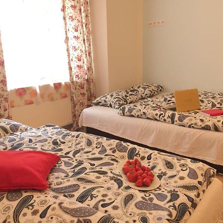 Condo In Vinohrady プラハ エクステリア 写真