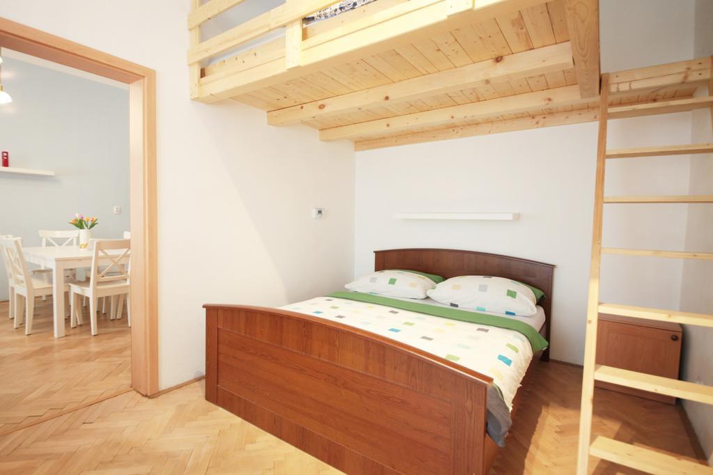 Condo In Vinohrady プラハ エクステリア 写真