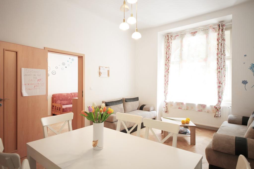 Condo In Vinohrady プラハ エクステリア 写真