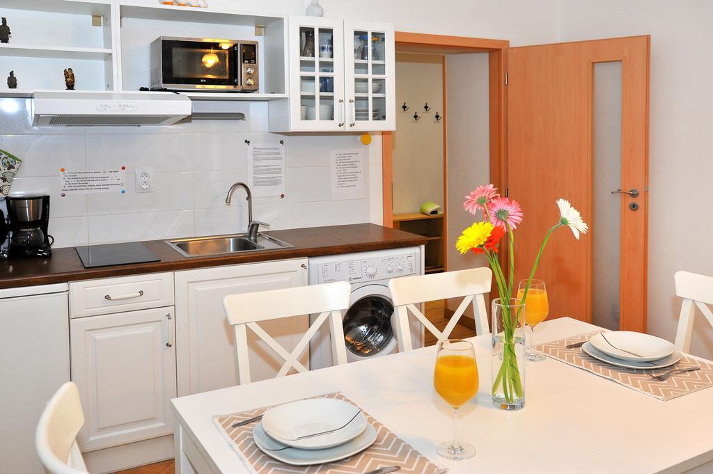 Condo In Vinohrady プラハ エクステリア 写真