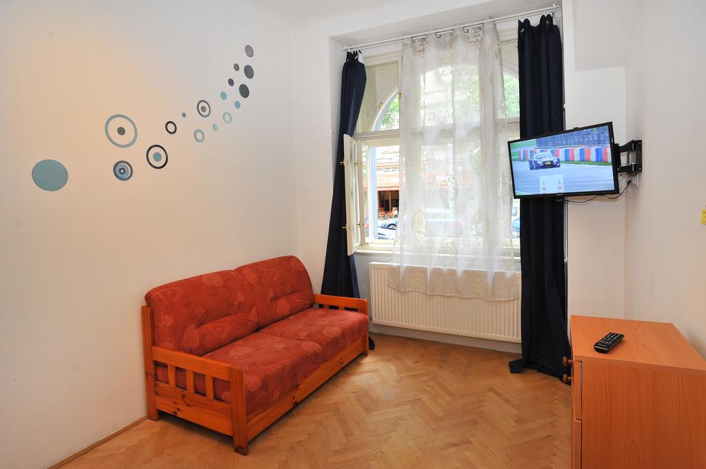 Condo In Vinohrady プラハ エクステリア 写真
